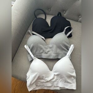 Set of 3 Sports Bra Soft Padded​